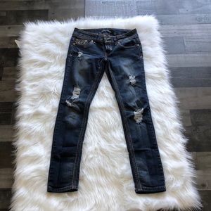 Women’s Skinny Distressed Jeans